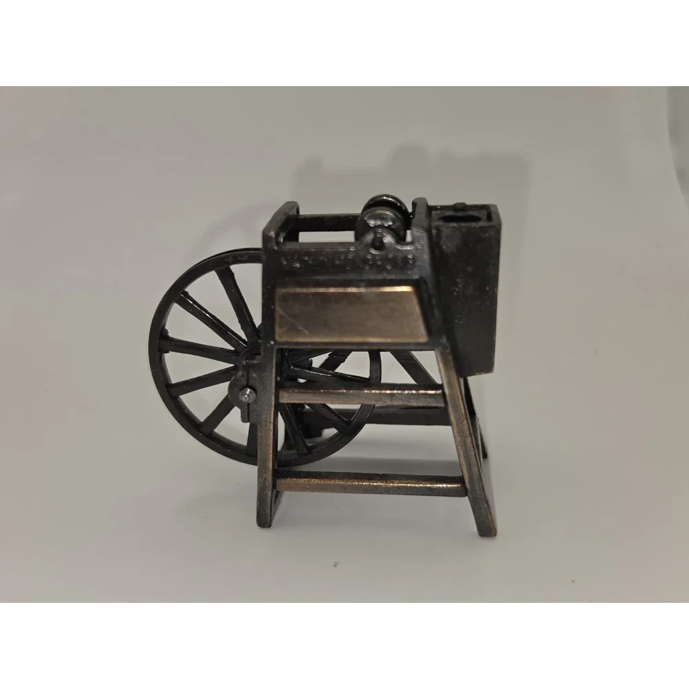 Vintage Hong Kong Die Cast metal Pencil Sharpener‎ Spinning Wheel